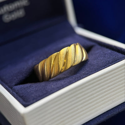 24k Gold Rope Rounded 7.5mm width Band Custom Ring, size 7, 15 gram