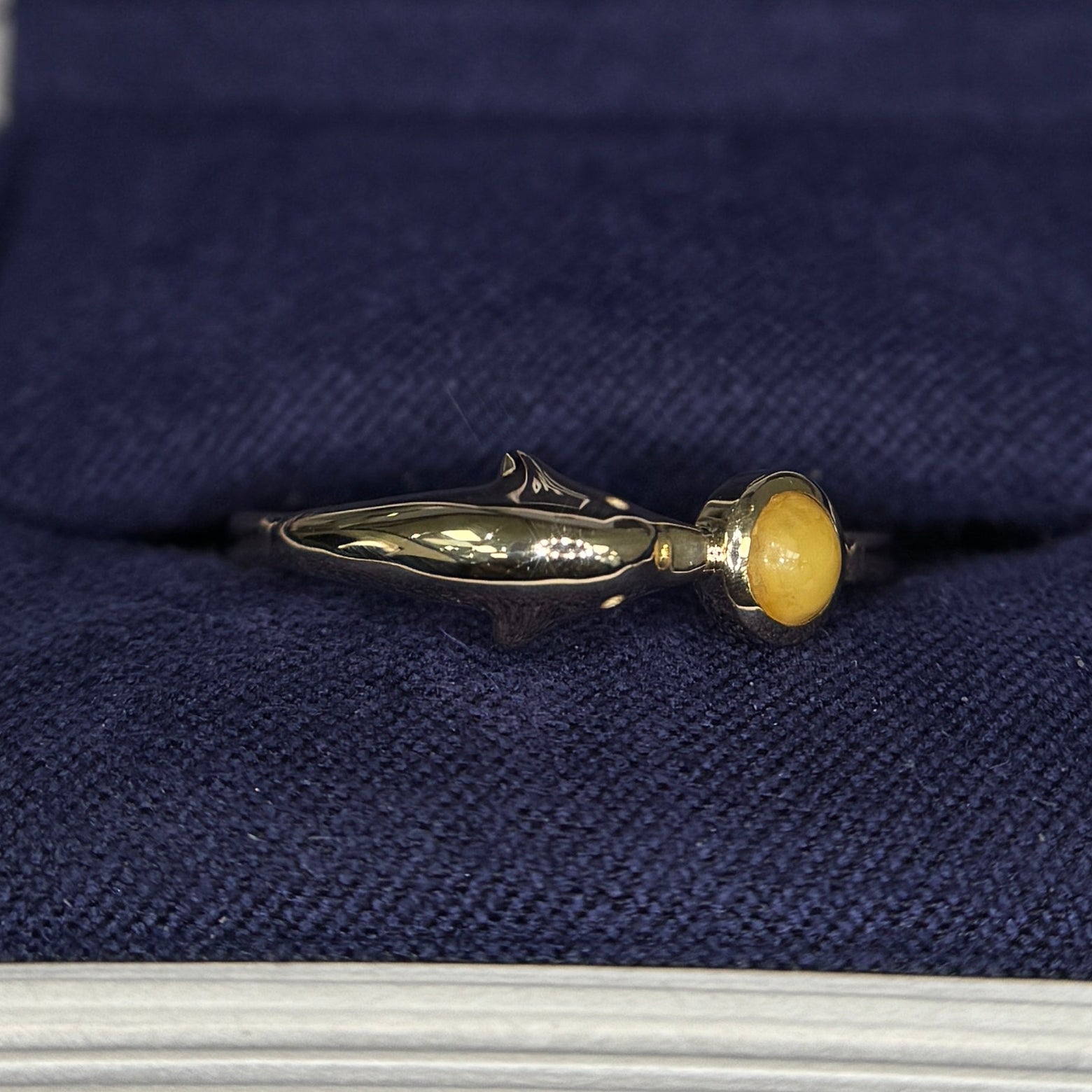 14k Yellow Gold and Customers Round Amber Gem Copy but Solid Dolphin Custom Ring, size 8.25