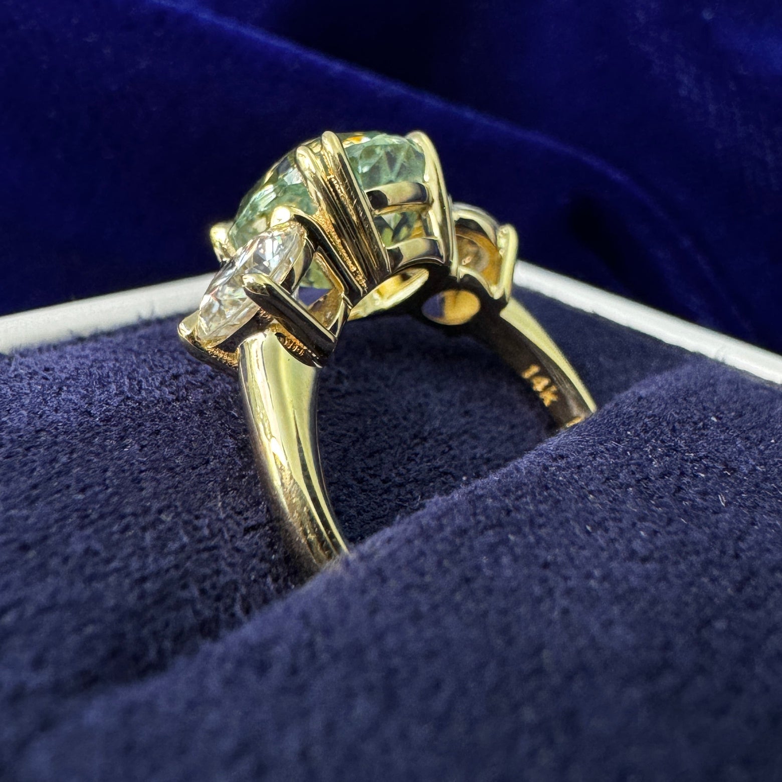same ring back view