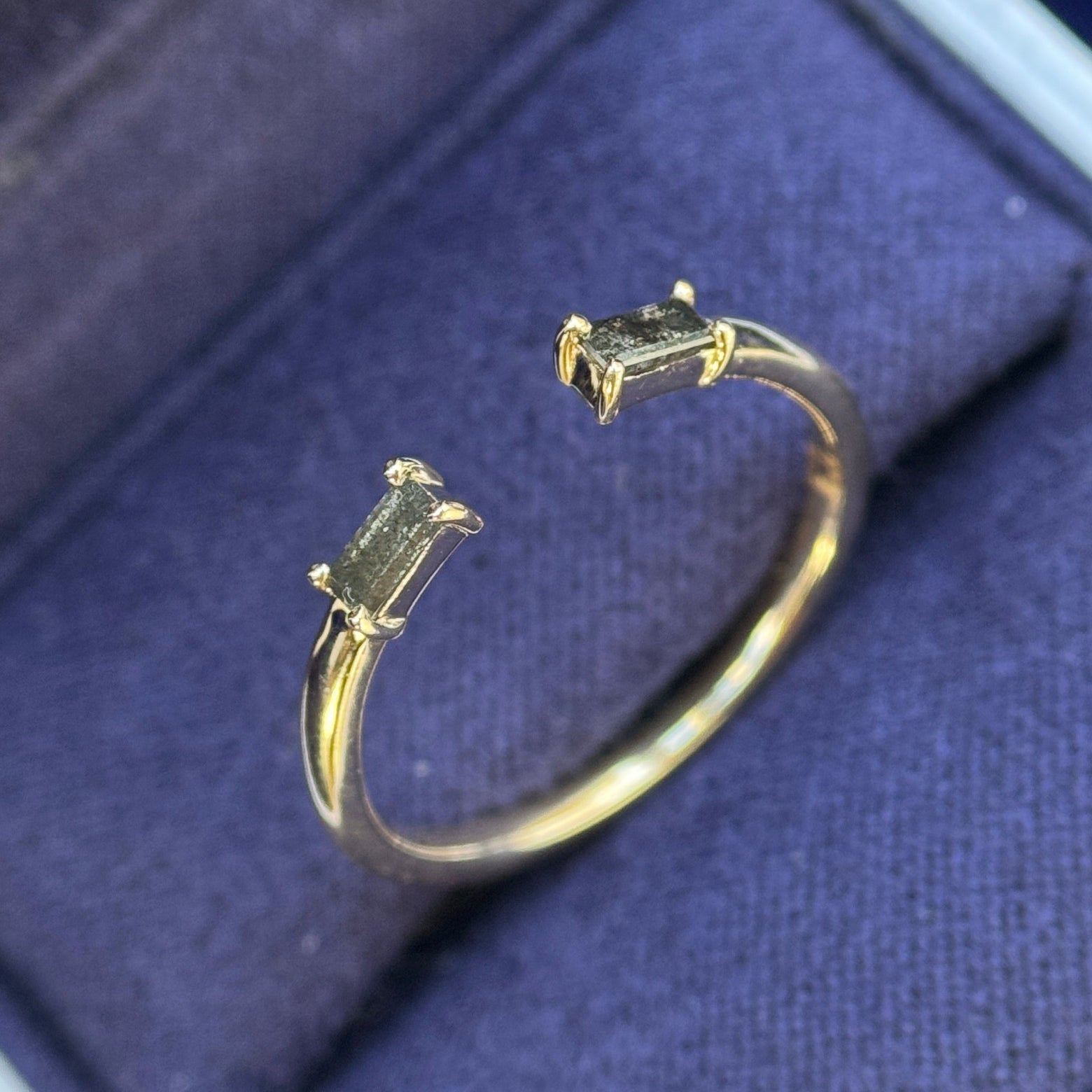 14k Yellow Gold with 3pc 4x2mm Baguette Salt-and-pepper Diamonds Custom Nesting Band, size 8.25