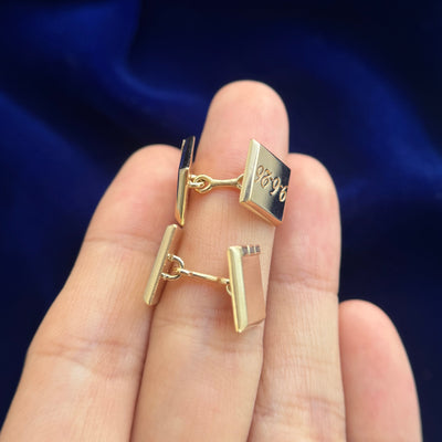 14k Yellow Gold with 4x2mm Baguette Salt-and-pepper Diamonds on one side and Edwardian script Engraved on Other Rectangular Reversible Custom Cufflinks, pair