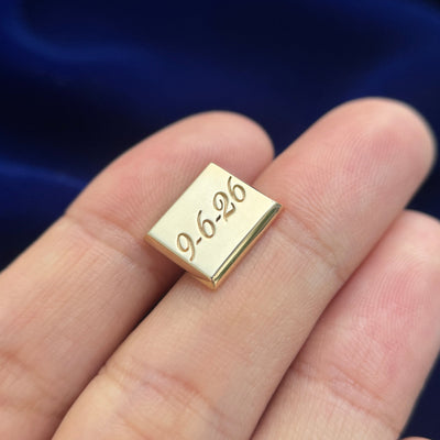 14k Yellow Gold with 4x2mm Baguette Salt-and-pepper Diamonds on one side and Edwardian script Engraved on Other Rectangular Reversible Custom Cufflinks, pair