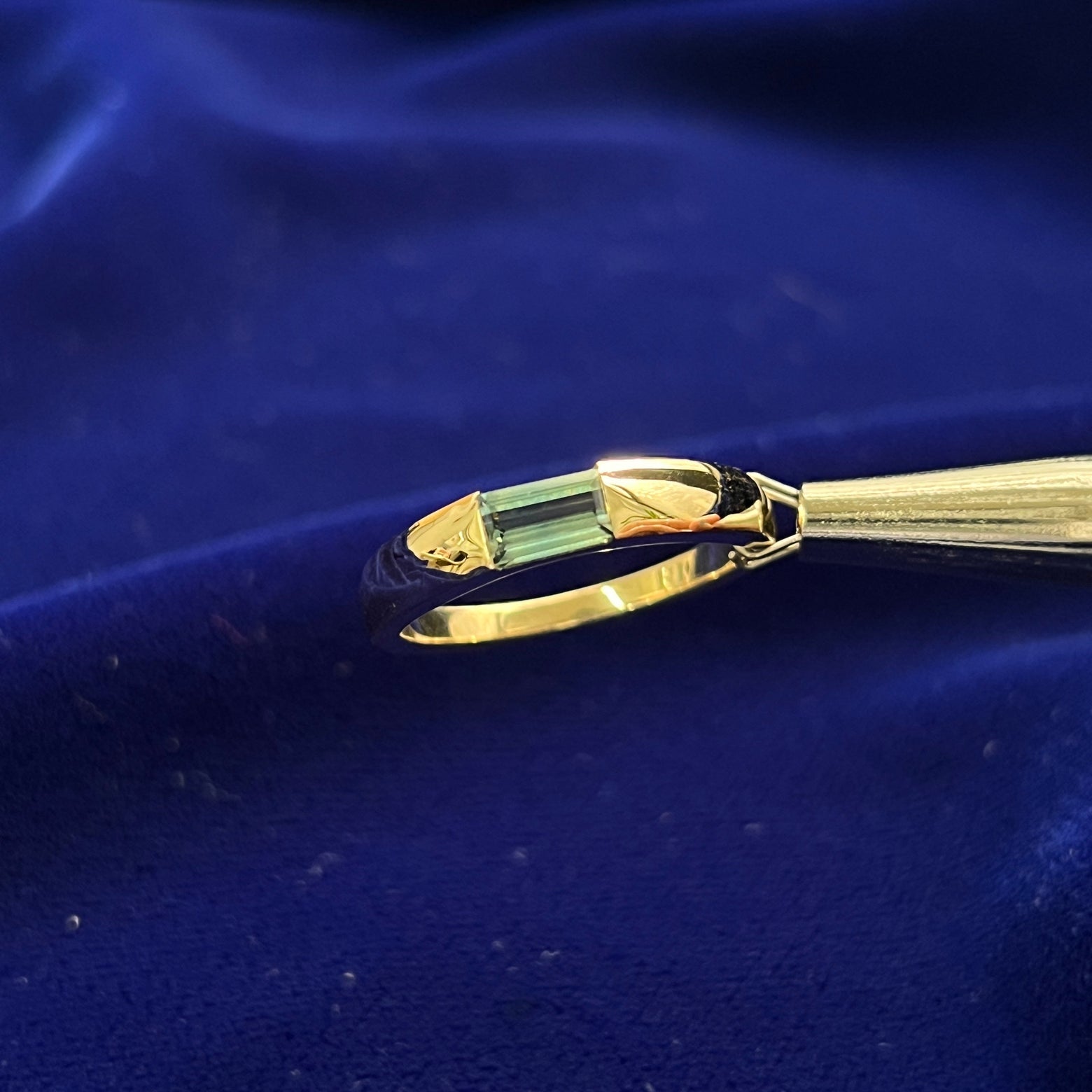 14k Yellow Gold & 1.62ct Green-teal Emerald-cut Sapphire Slim Signet Style Custom Ring, size 9