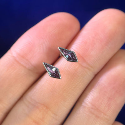 14k White Gold and Bezel-set Custom-cut 3x7mm Kite Amethyst Screwback Stud Earrings, Pair