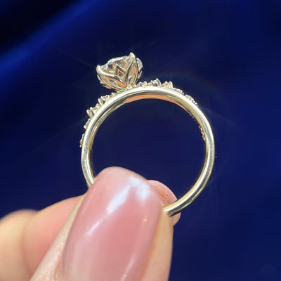 side view of 14k Yellow Gold Claw-Prongs-Petal-Set 1.5ct Round Lab Diamond with 10pcs Lab Diamond clusters on 2mm Mix Mirror Band Custom Ring, Size 6.25