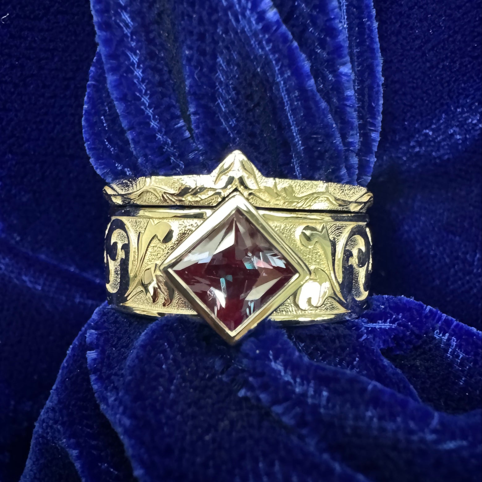 14k Champagne Gold Bezel-set 4.5mm Princess Lab Alexandrite on Wide 6mm Floral Engraved Band Custom Ring with a Matching Crown Band Rings Set, size 4.5