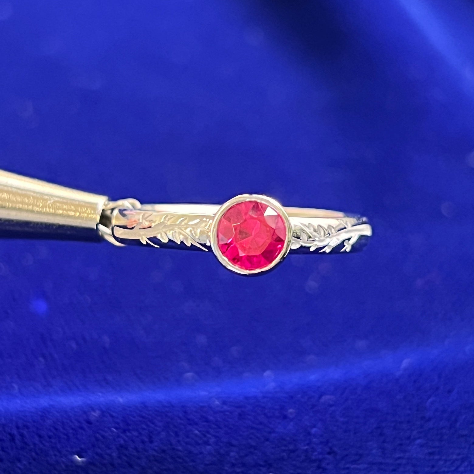 14k White Gold and 6mm Round Lab Ruby on Leaf Engraved Band Custom Ring, size 10