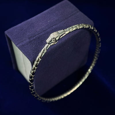snake-bangle-diamonds-eyes-950
