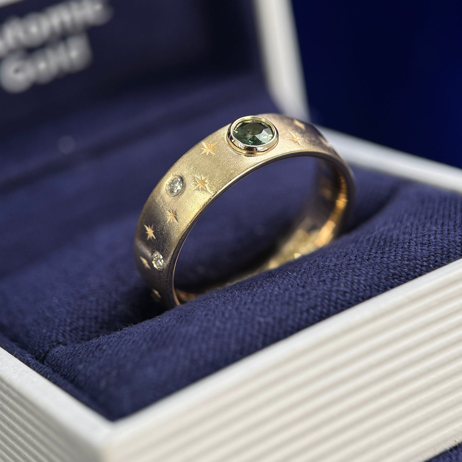 14k Yellow Gold Stars and Diamonds Curvy Brushed Band Engraved Inside Custom Ring, Size 8.75