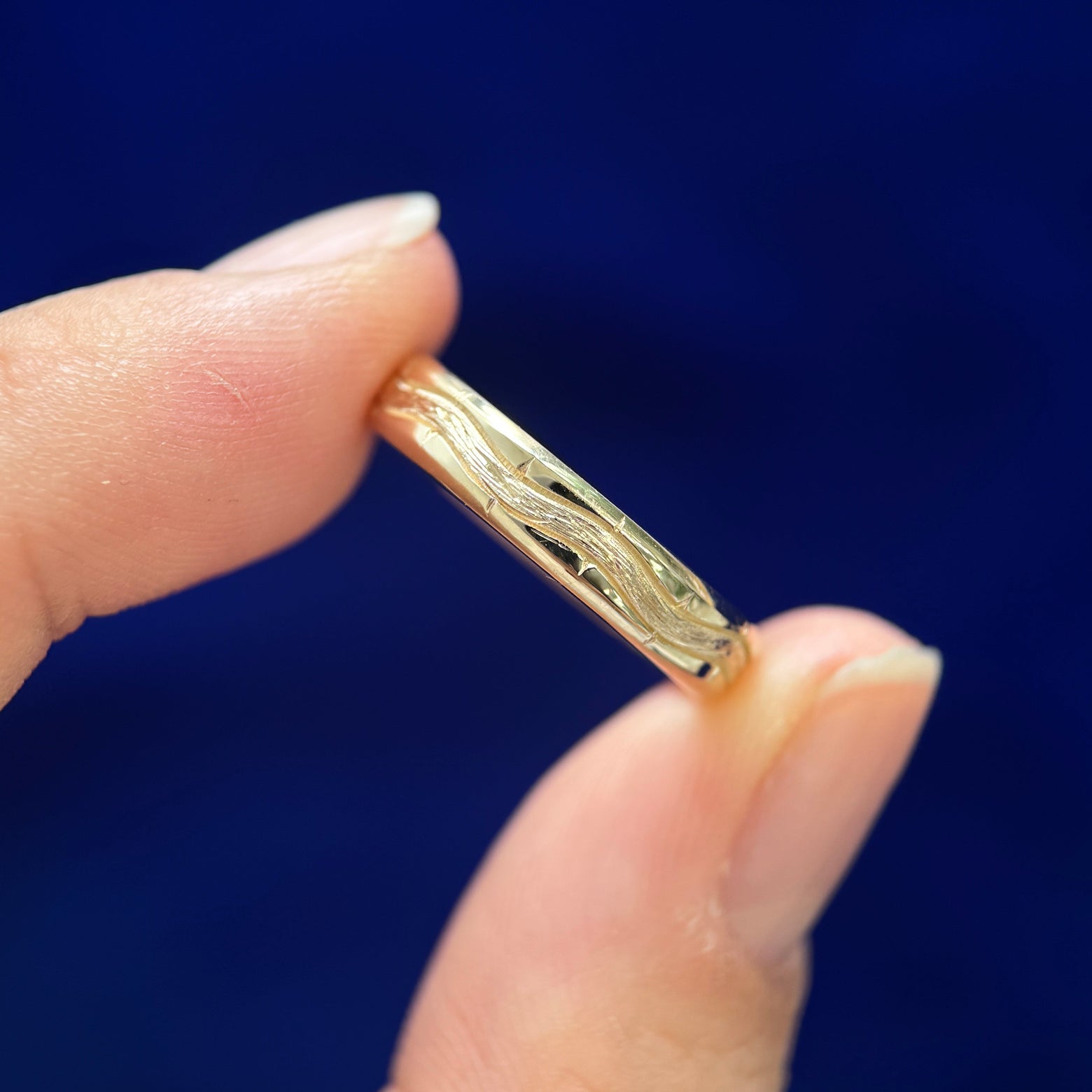 14k Yellow Gold Bright-cut Engraved Lines on 4mm Beveled Textured Branch Band Custom Ring, size 6.75